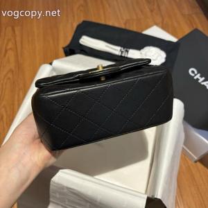 CH主役になる存在感  超人気新品 お手頃価格で人気商品    バッグ激安 通販 専門店.