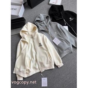 【新アイテム】  高評価の人気品  ファッション感満載！CH偽物 ブランド ショップ    パーカー.