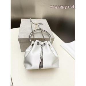  2026ブランド コピー大人でお上品 機能性抜群！ 季節をまたい新作アイテムJIMMY CHOO    バッグ.