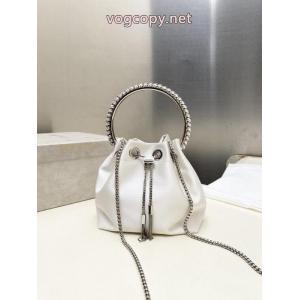  2026ブランド コピー大人でお上品 機能性抜群！ 季節をまたい新作アイテムJIMMY CHOO    バッグ.