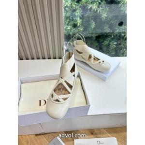 最高品質 夏の買い必須！ 早い者勝ちブランド コピースーパー コピー ブランド 通販ブーツ..