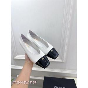 パンプスCHコピー ブランド 通販 安心最安価格新品 ピュアな印象に 26ＳＳ美品..