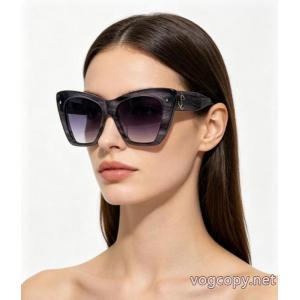 ブランド スーパー コピー 優良店サングラスジミーチュウ目を引き 夏の必須アイテムを お得大人気..