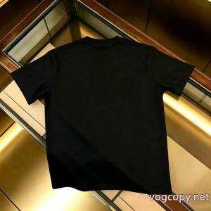 ブランド コピー 品半袖TシャツCH誰も活躍したアイテム 先行販売 話題沸騰中