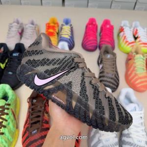     ブランド コピー新色登場 激安一番安い おしゃれ上級者に着 2026ブランドスーパーコピー..