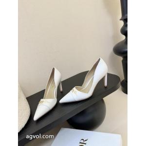     ブランド コピーブランド スーパー コピー春夏のトレンドアイテム 特に話題なの上品即完売 新作限定 早い者勝ち..