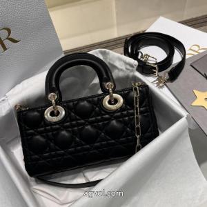 CH2026年度 期間限定VIPセール 春夏ファッションコーディネート激安 ブランド    ..