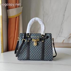 Michael Kors    雑誌掲載新作 お洒落度をアップさせる オリジナルスーパー コピー 通販 優良..