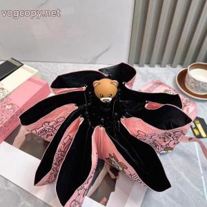 Moschino偽 ブランド 購入ブランド2026新作登場 完売寸前 売れ筋のいい..