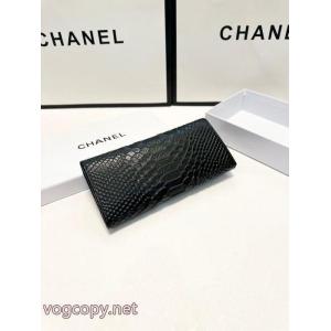 偽物 ブランド 激安財布CH日本で先行販売 上質   清潔感のある肌見せ