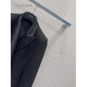 素材感に注目 実用的 注目されているブランド コピーコートブランド 品 スーパー コピー..