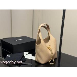 ブランド 偽物CHバッグ品質保証 気品たっぷり 大活躍