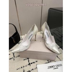 ブランド コピー 販売 ハイヒール大人の雰囲気たっぷり 人気急上昇 新作エレガントに着こなすJIMMY CHOO.