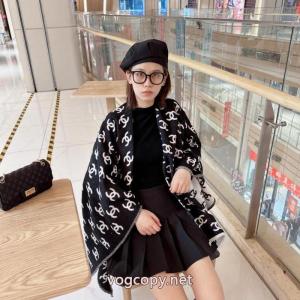 CHマフラー今季トレンド 最強の定番コーデ 最旬アイテムブランド スーパー コピー 優良