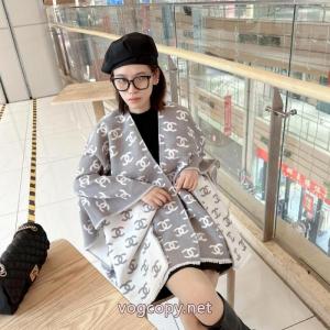 CHマフラー今季トレンド 最強の定番コーデ 最旬アイテムブランド スーパー コピー 優良