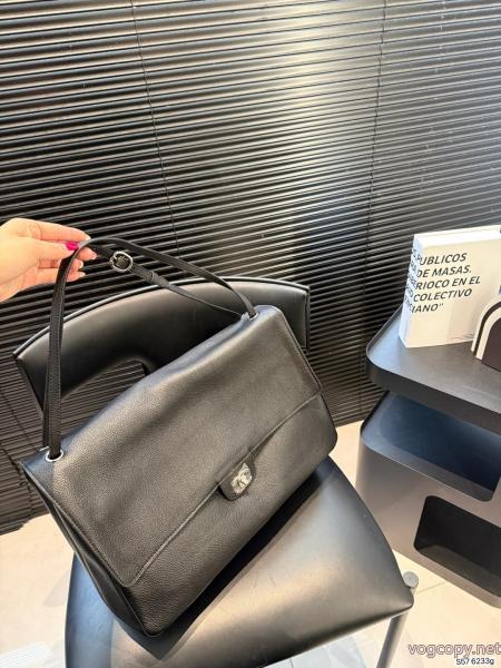 バッグブランド 偽物 通販CH非常に人気の高い 大変人気 ピュアな印象に 0 