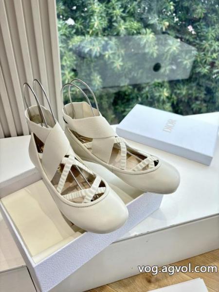 最高品質 夏の買い必須! 早い者勝ちブランド コピースーパー コピー ブランド 通販ブーツ.. 0