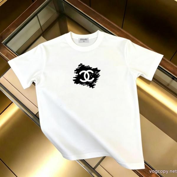ブランド コピー 品半袖TシャツCH誰も活躍したアイテム 先行販売 話題沸騰中 0 