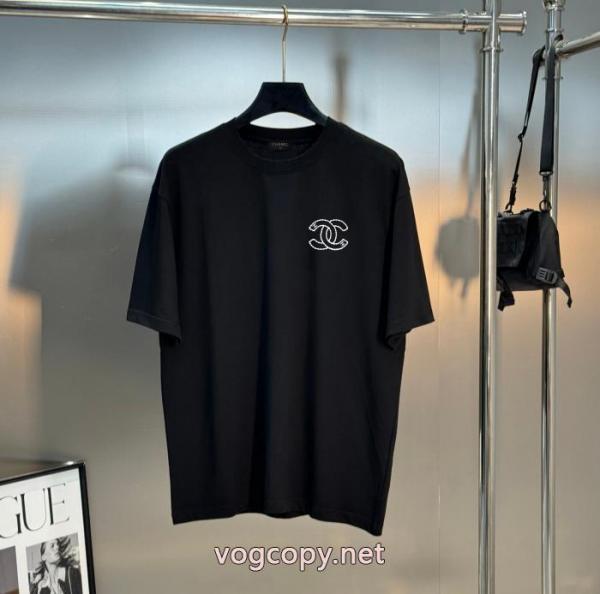 ランキング商品 品質高き人気アイテム 素材感に注目半袖TシャツCHコピー ブランド 優良 1