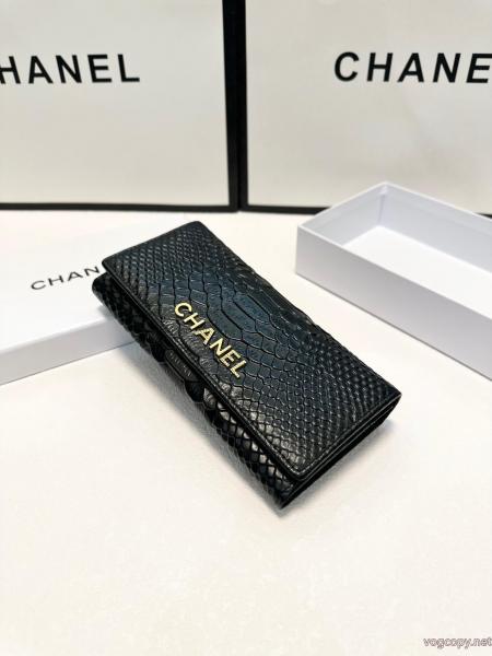 偽物 ブランド 激安財布CH日本で先行販売 上質   清潔感のある肌見せ 0 
