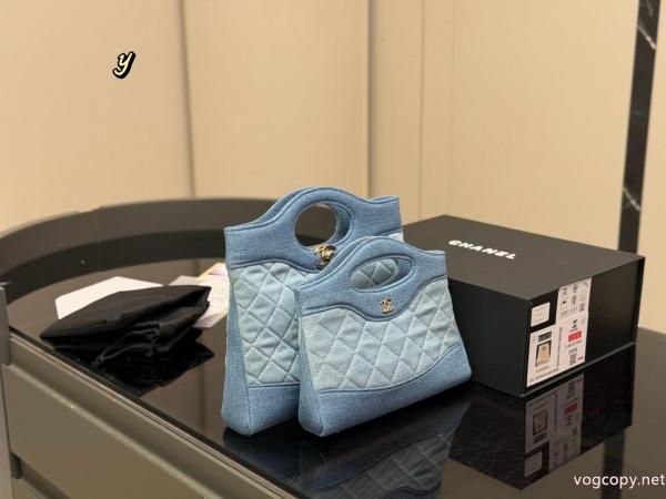 バッグブランド コピー 専門在庫を確保 今季大注目 超人気美品セール中CH 0