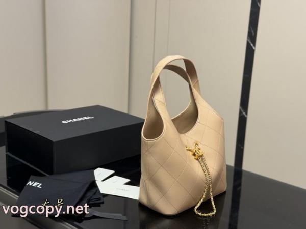 ブランド 偽物CHバッグ品質保証 気品たっぷり 大活躍 3