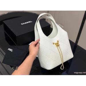ブランド 偽物CHバッグ品質保証 気品たっぷり 大活躍