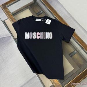 通勤の定番 抜群の人気を集め 流行の注目ブランドMoschinoブランド コピー 販売 店シャツ..