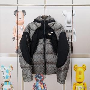 無性に欲しい 今季流行り SS26カッコいい ダウンジャケットLOUIS VUITTON偽 ブランド 販売
